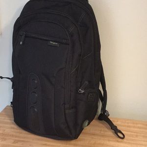 TARGUS NWT Backpack